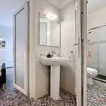 Chic 4br Maltese Gem With Game In Siġġiewi