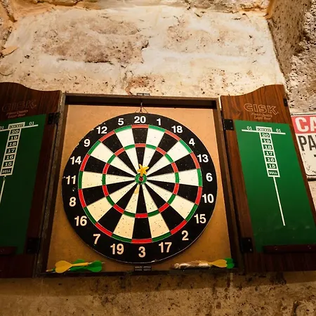 Dom wakacyjny Modern Maltese Gem With Game Room Cellar Siggiewi