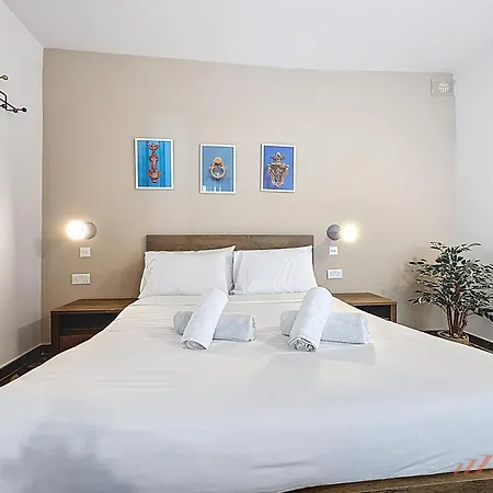 펜션 Chic 4br Maltese Gem With Game In