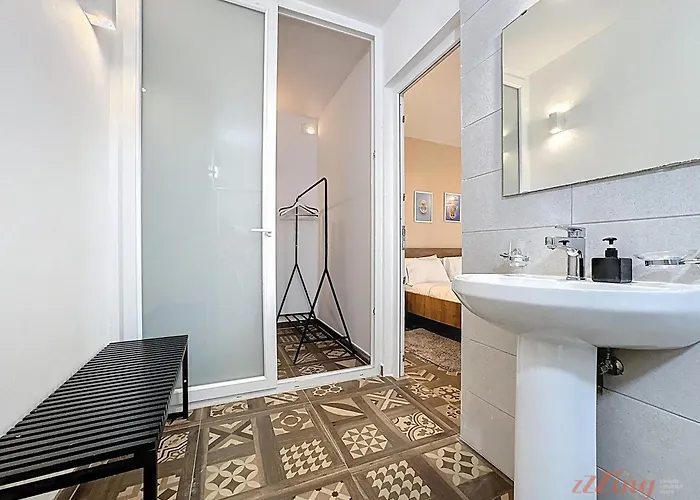 Modern Maltese Gem With Game Cellar Siggiewi