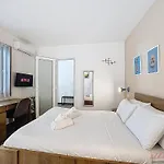 Semesterbostad Chic 4br Maltese Gem With Game In *