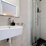 Chic 4br Maltese Gem With Game In *