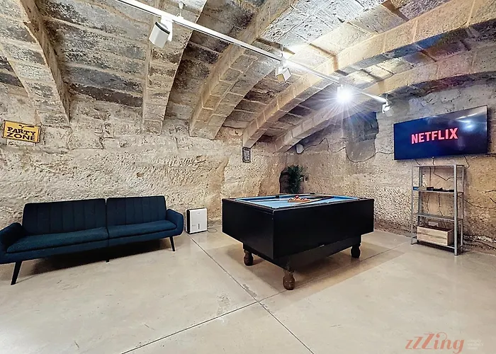 Сasa de vacaciones Modern Maltese Gem With Game Cellar