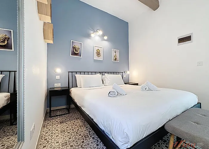 Modern Maltese Gem With Game Cellar Сasa de vacaciones Siggiewi